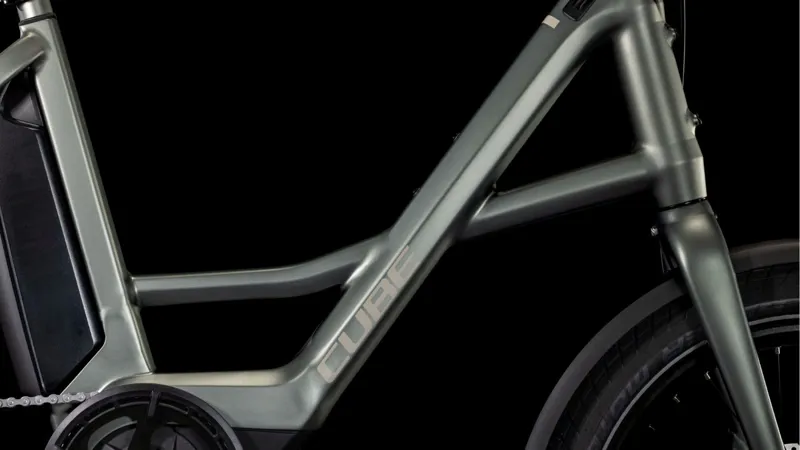 Cube Compact Hybrid Comfort 500 Electric Bike in Grey-4